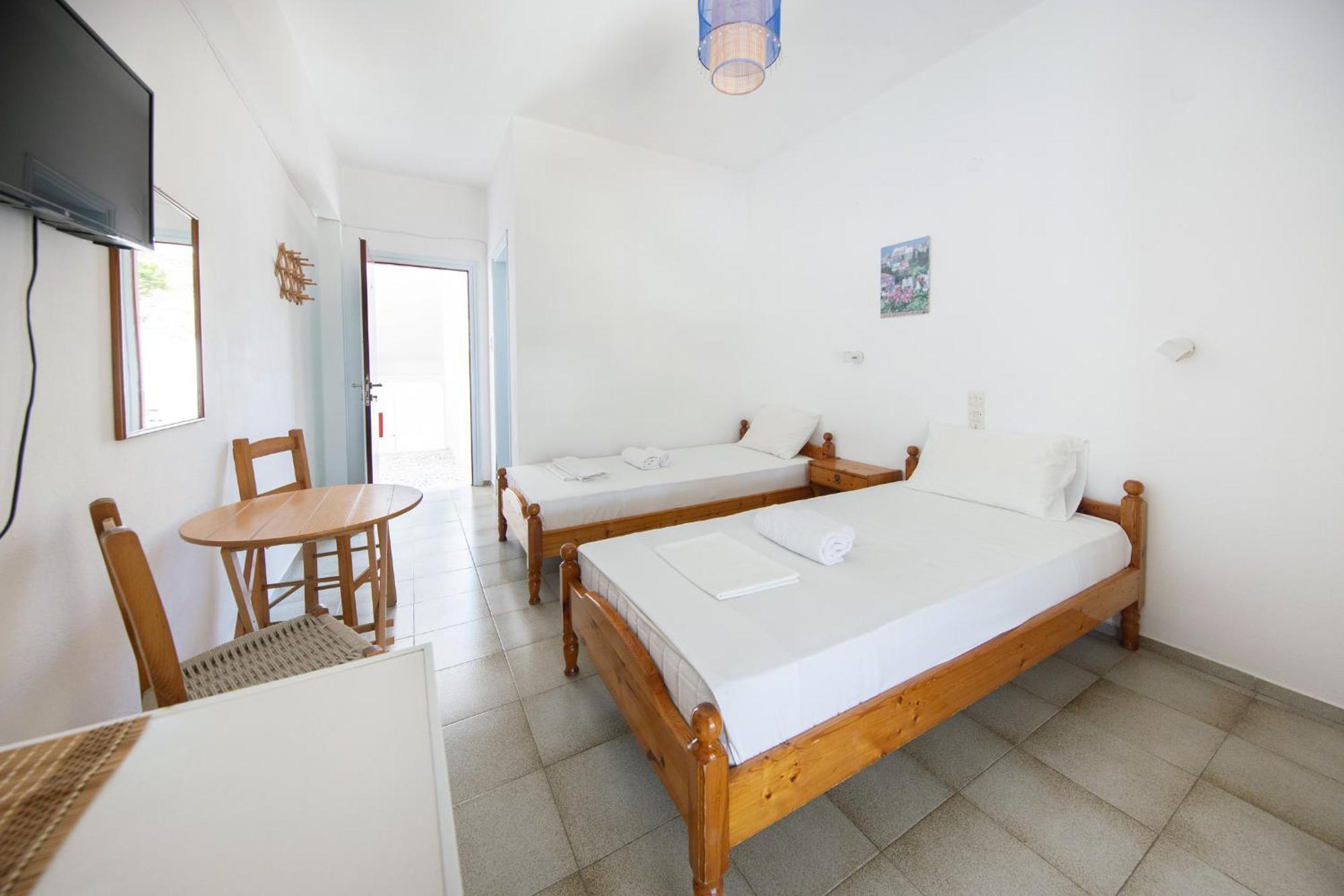 Nikos Rooms Votsi  Zewnętrze zdjęcie
